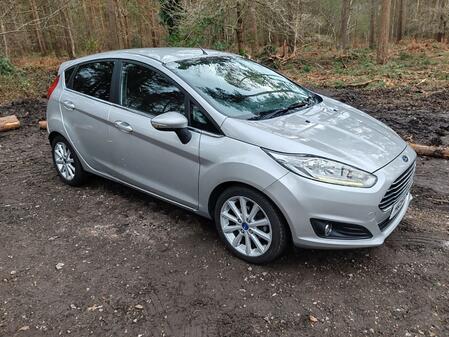 FORD FIESTA 1.0 T EcoBoost Titanium